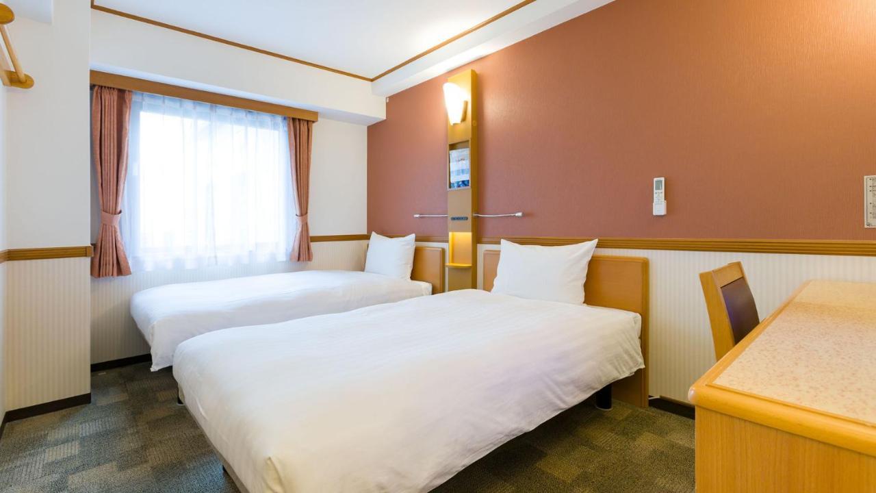Toyoko Inn Sendai Nishi-Guchi Hirose-Dori Экстерьер фото